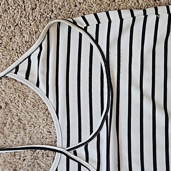 Shein black and white striped tank top, size L - Picture 5 of 6